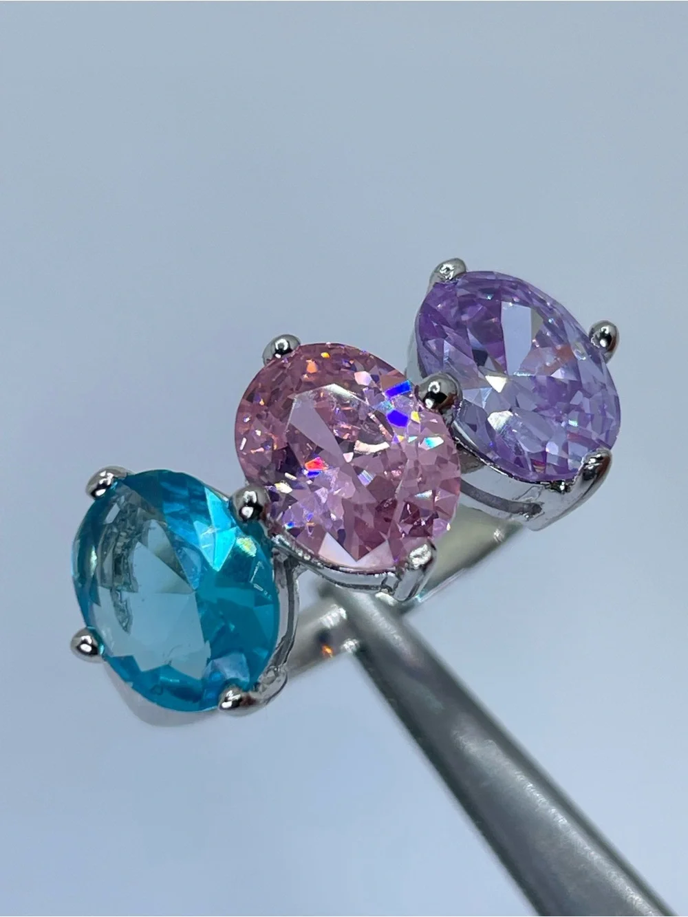 Swarovski Crystal Elements 3 Stone Silver Ring Pink Blue Purple Sz 7 Statement